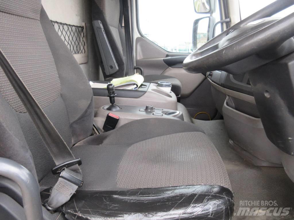 DAF 55.220 Camiones de superficie plana/cabrestantes