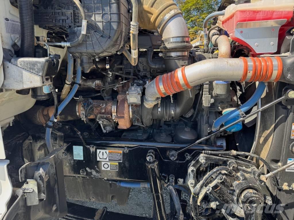 Peterbilt 567 Bañeras basculantes usadas