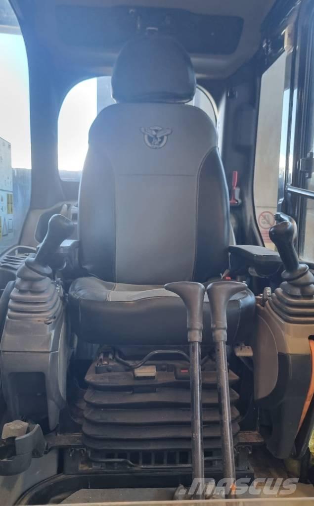 CASE CX 210 D Excavadoras sobre orugas