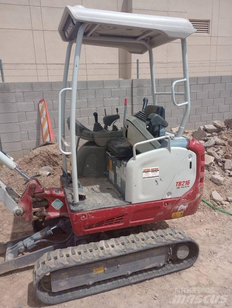 Takeuchi TB216RA Accesorios y repuestos para equipo de perforación