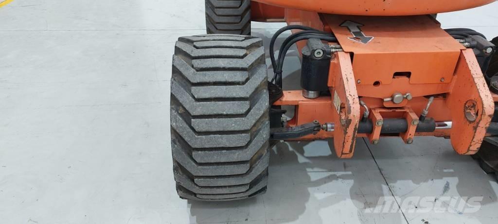 JLG 450 AJ Plataformas con brazo de elevación manual