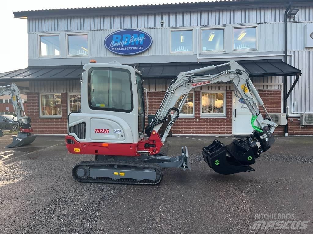 Takeuchi TB 225 Miniexcavadoras