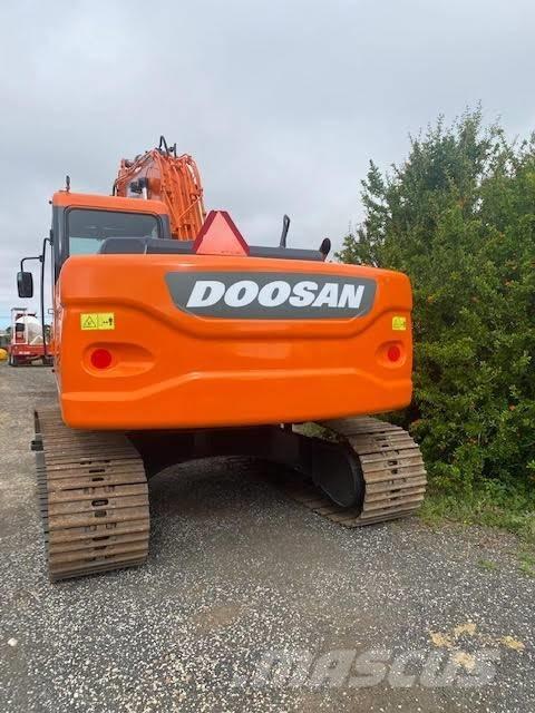 Doosan DX 180 LC Excavadoras sobre orugas