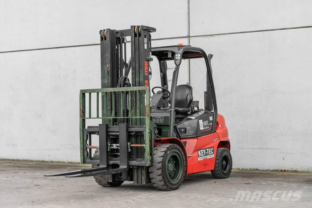 Manitou MI 35 D Camiones diesel