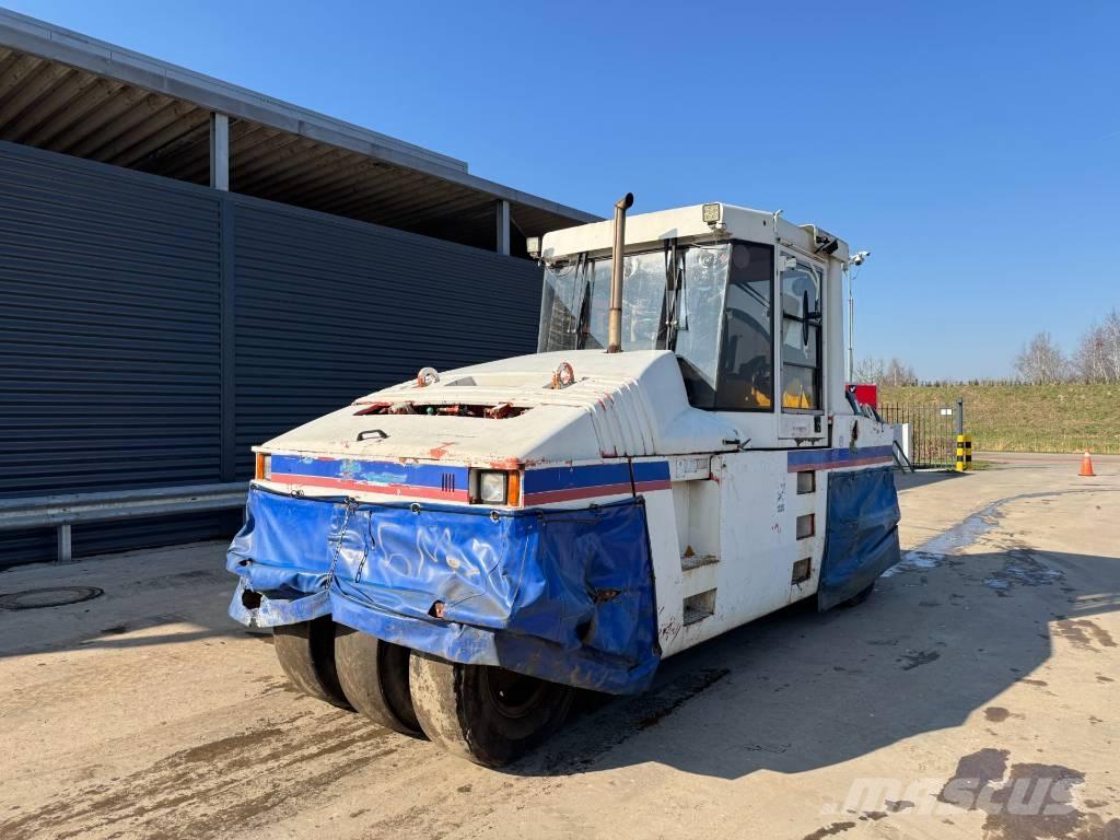 CAT PS-300B Rodillos sobre neumáticos