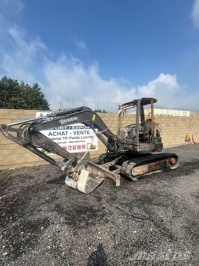 Volvo ECR 50 D Plataformas y cucharones