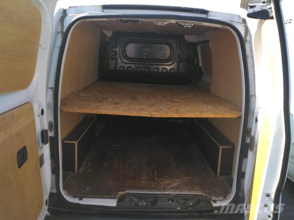 Nissan NV 200 Furgonetas cerradas