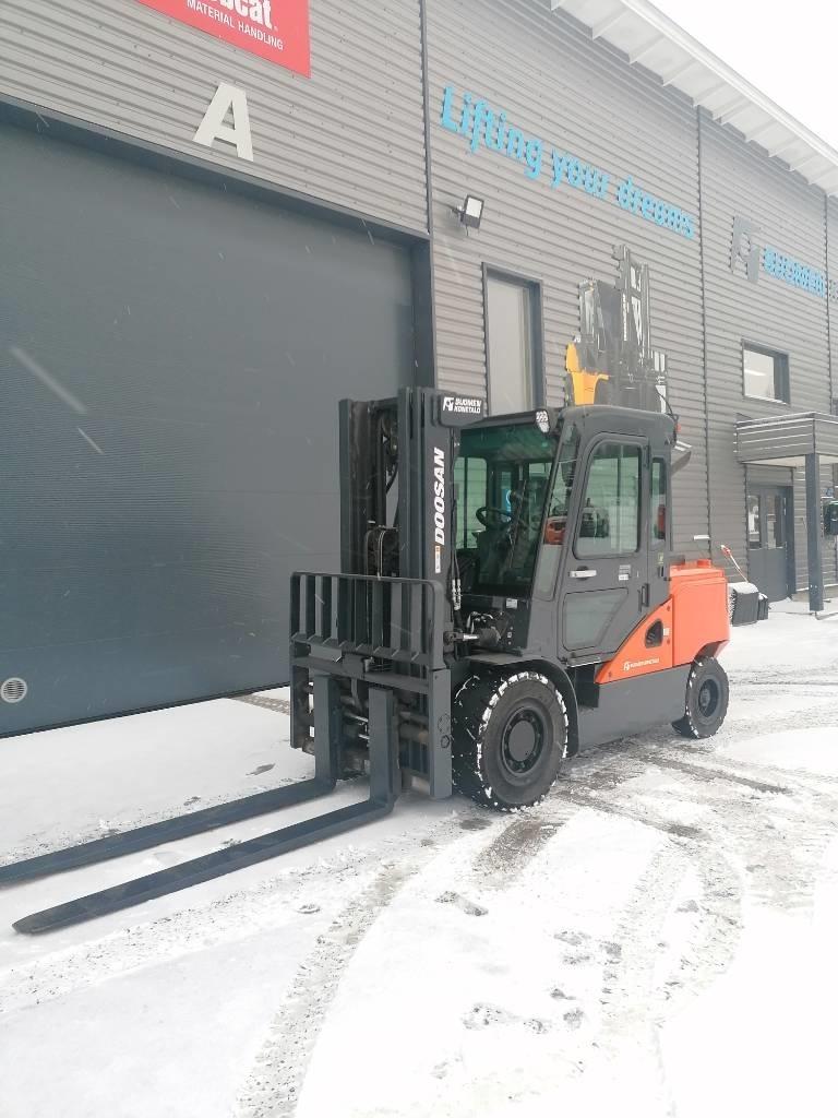 Doosan D50SC-7 Camiones diesel