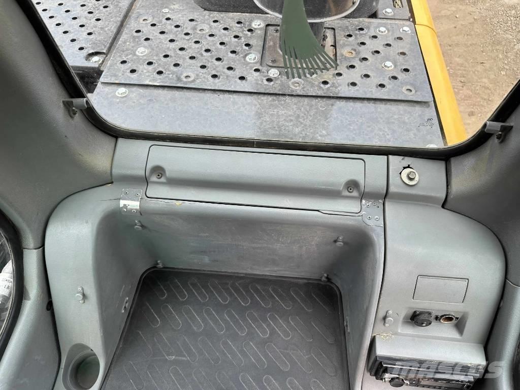 Volvo EC210D Excavadoras sobre orugas