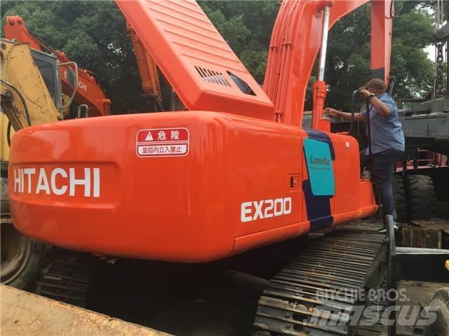 Hitachi EX 200 Excavadoras sobre orugas