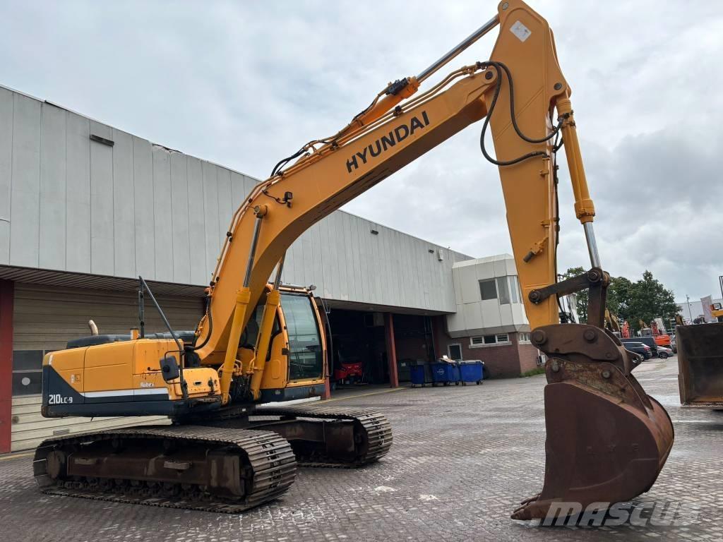 Hyundai 210 Excavadoras sobre orugas