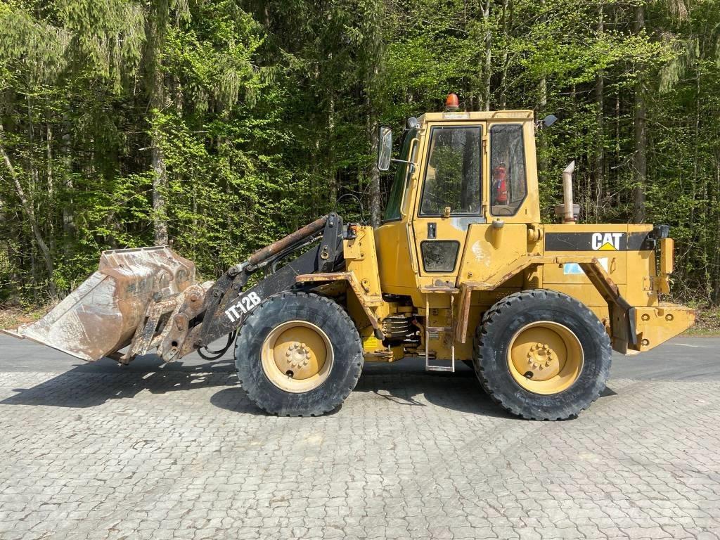 CAT IT 12 B Cargadoras sobre ruedas