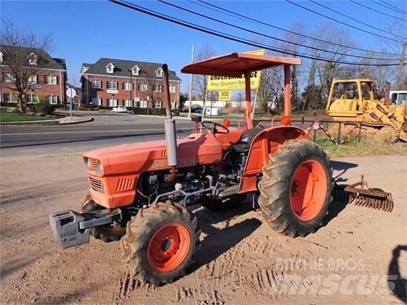 Kubota L345DT Tractores