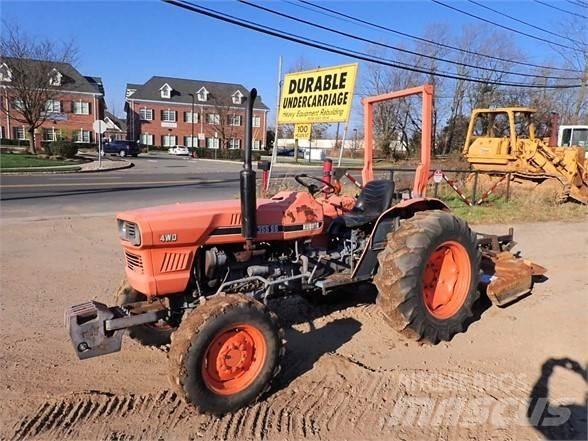 Kubota L355SS Tractores