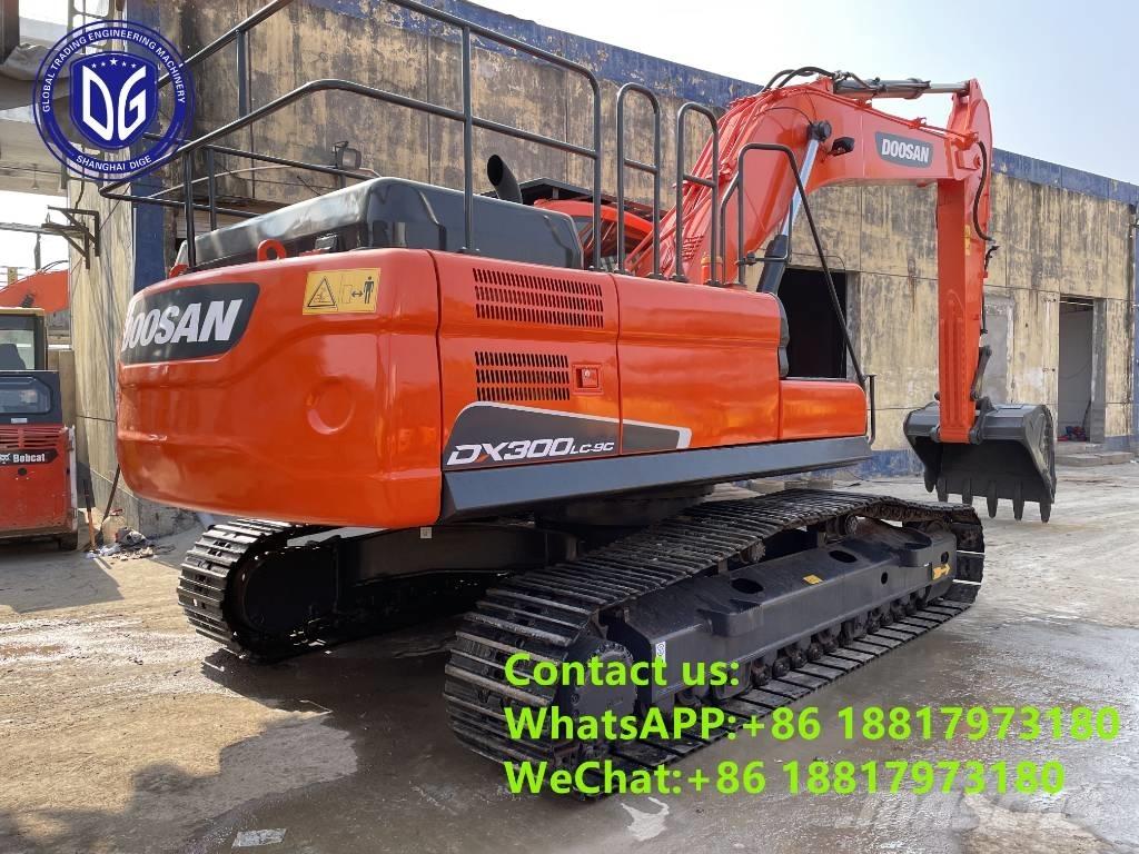 Doosan DX 300 LC Excavadoras sobre orugas
