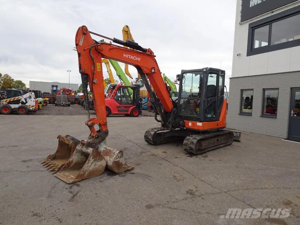 Hitachi ZX65USB5-A Miniexcavadoras