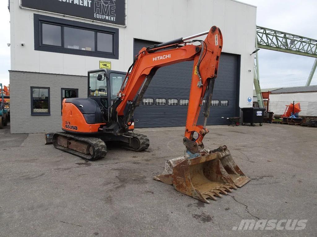Hitachi ZX65USB5-A Miniexcavadoras