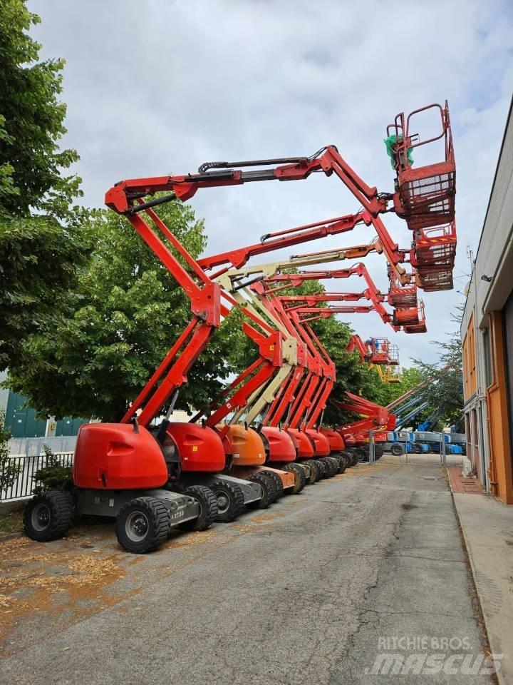 JLG 450 AJ Plataformas con brazo de elevación manual