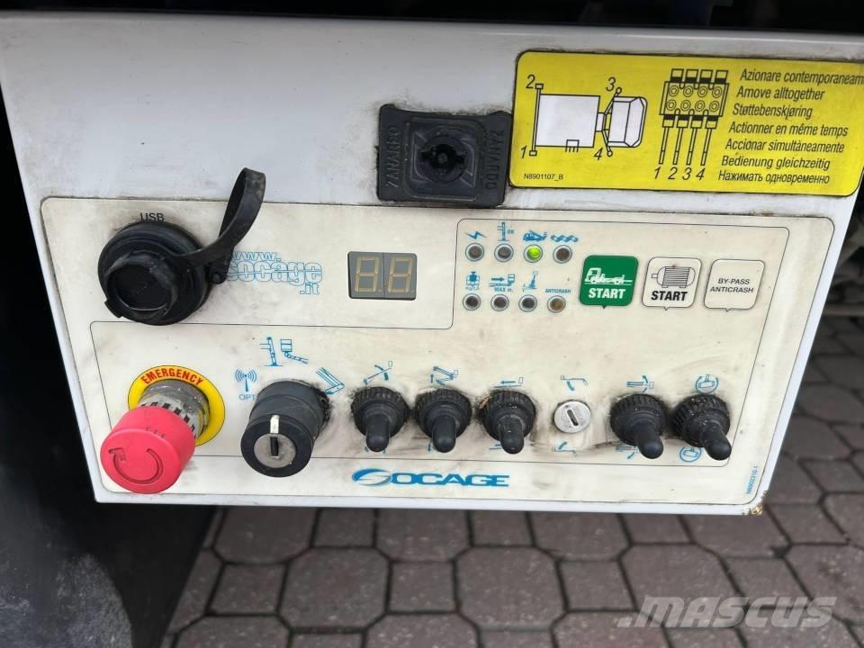 Socage 20D Plataformas sobre camión