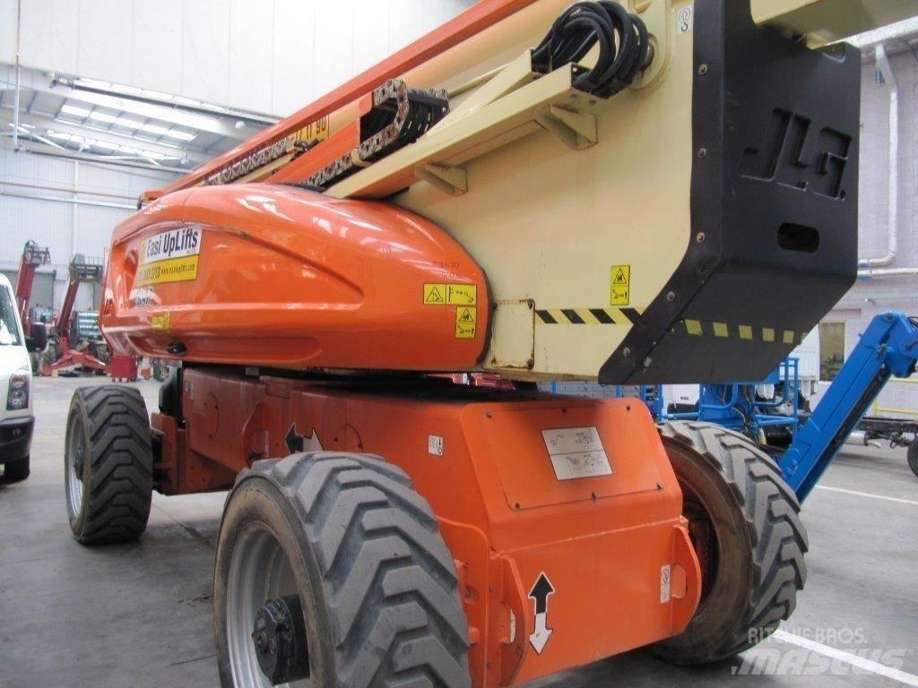 JLG 1250 AJP Plataformas con brazo de elevación manual