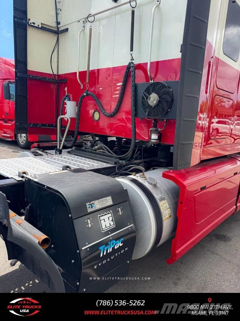 Mack Anthem Otros camiones