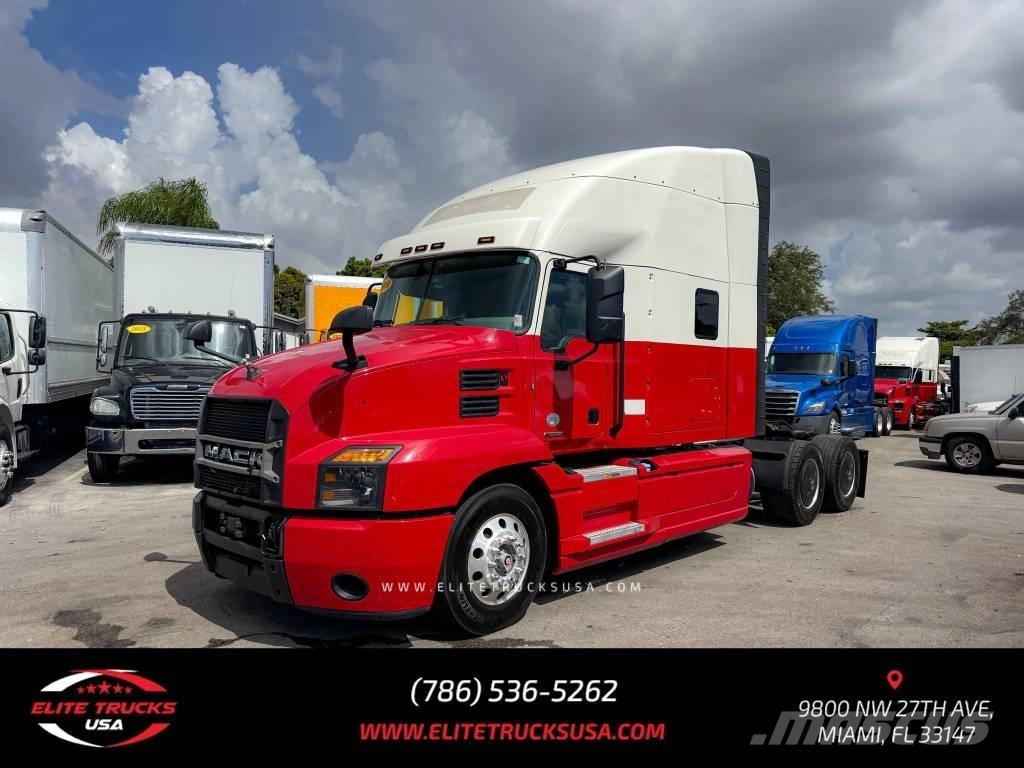 Mack Anthem Otros camiones