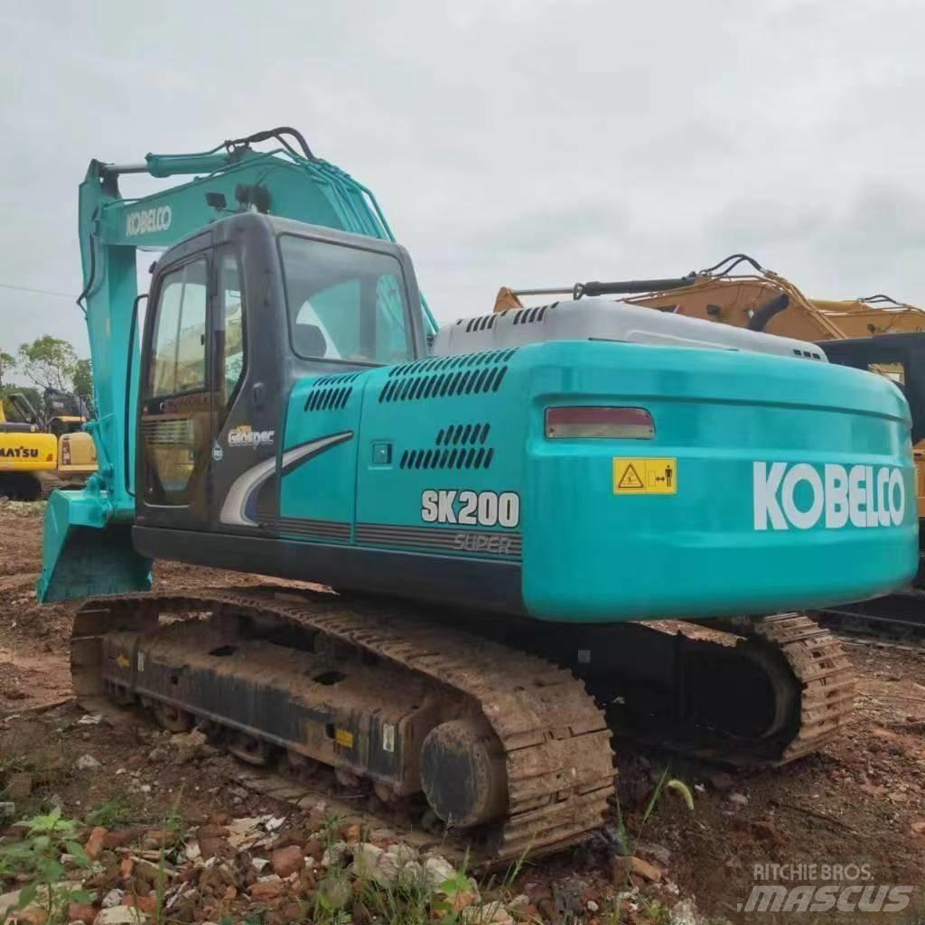 Kobelco SK 200 Excavadoras sobre orugas