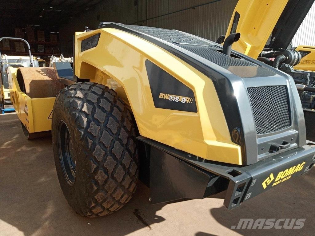 Bomag BW 218 D-5 SL Rodillos de un solo tambor
