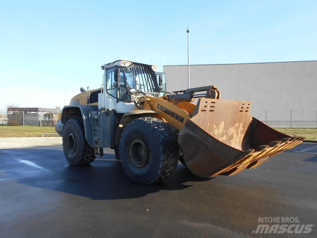 Liebherr L 586 Cargadoras sobre ruedas