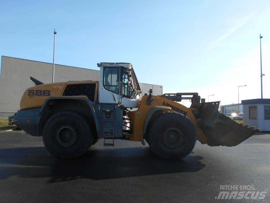 Liebherr L 586 Cargadoras sobre ruedas