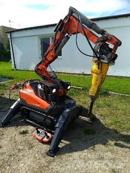 Husqvarna DXR140 Miniexcavadoras