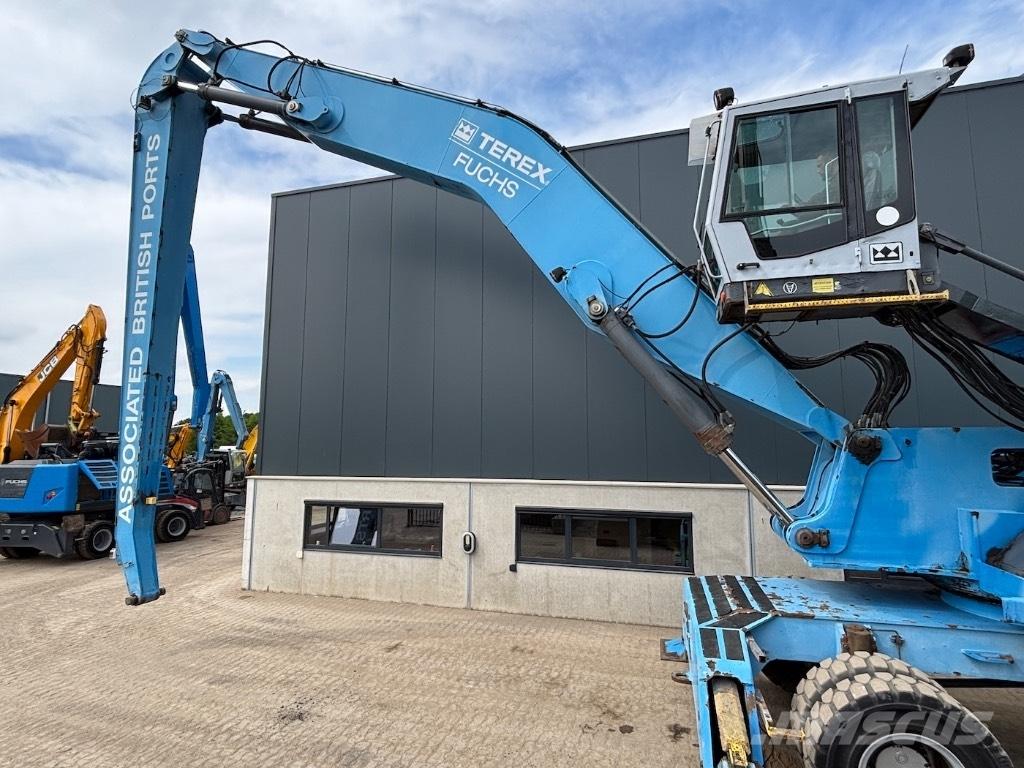 Fuchs MHL 380 Manejadores de residuos industriales