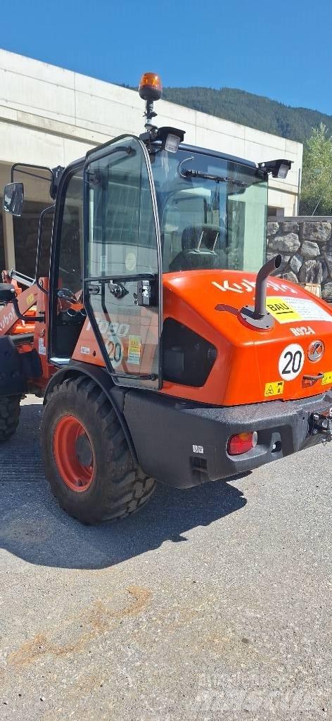 Kubota R 090 Cargadoras sobre ruedas