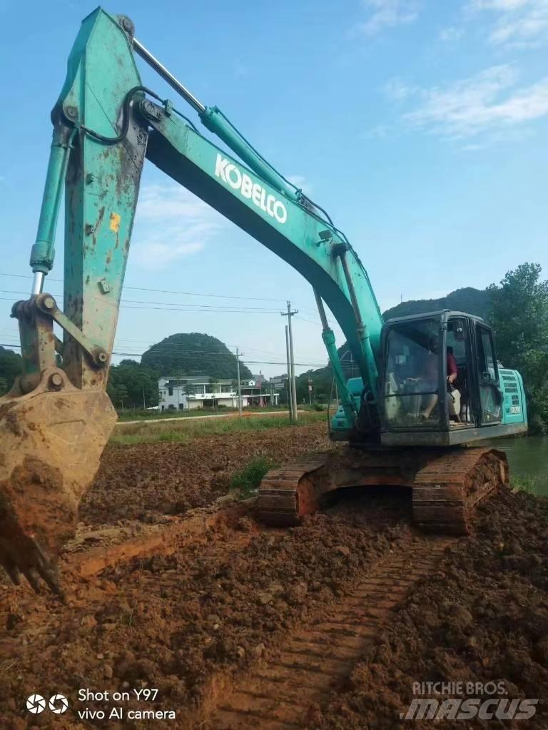 Kobelco SK200-10 Excavadoras sobre orugas