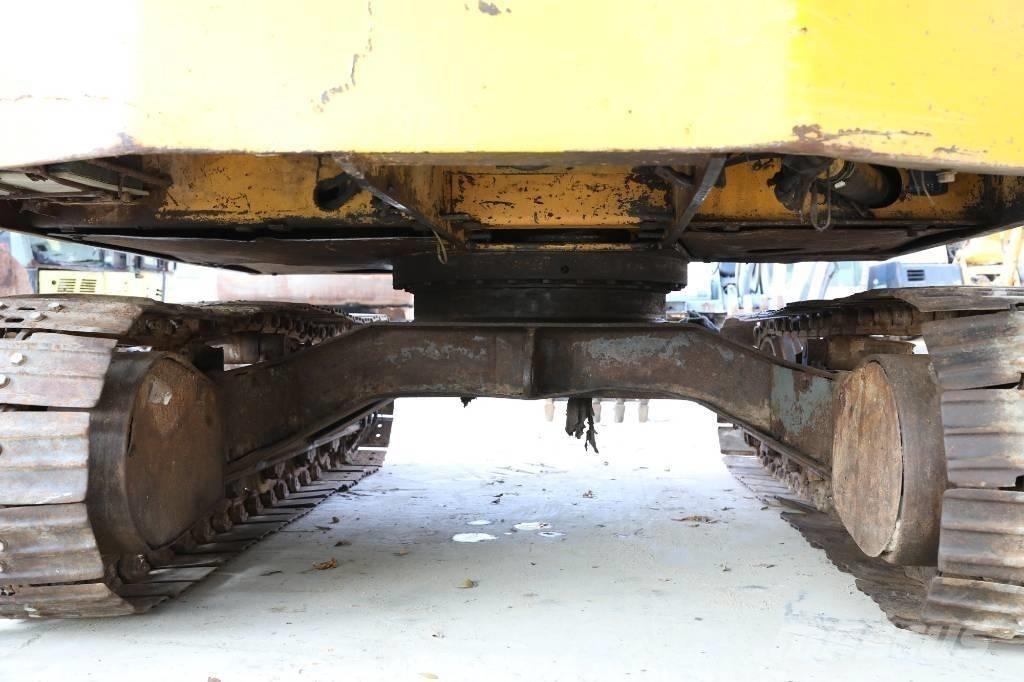 Kato HD 250 V II Excavadoras sobre orugas