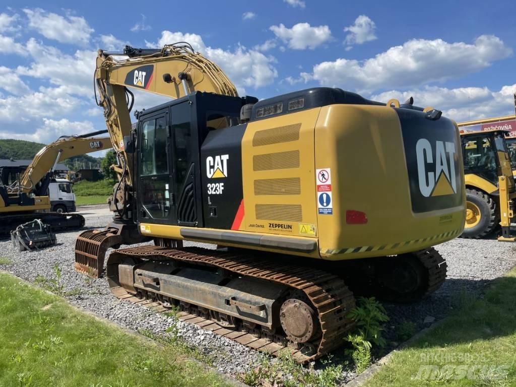 CAT 323F L Excavadoras sobre orugas