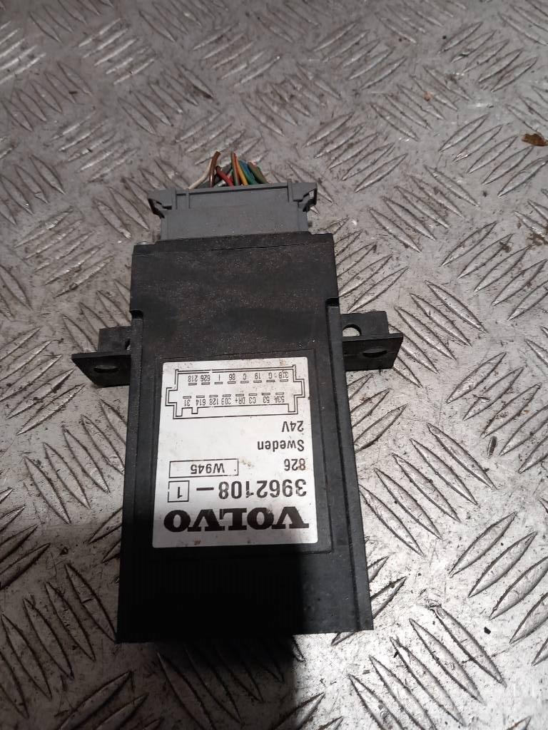Volvo FH 12    3962108 Componentes electrónicos