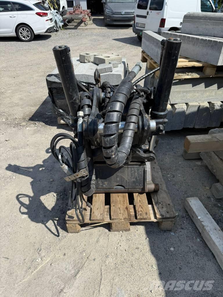 CAT TRS 10 Volteadoras