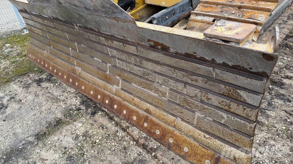 CAT D 6 N LGP Buldozer sobre oruga