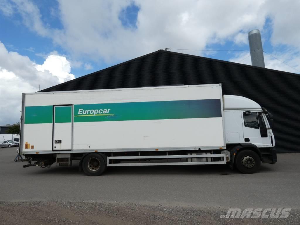 Iveco 180E 28 Camiones con caja de remolque