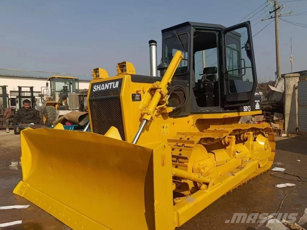 Shantui SD 13 Buldozer sobre oruga