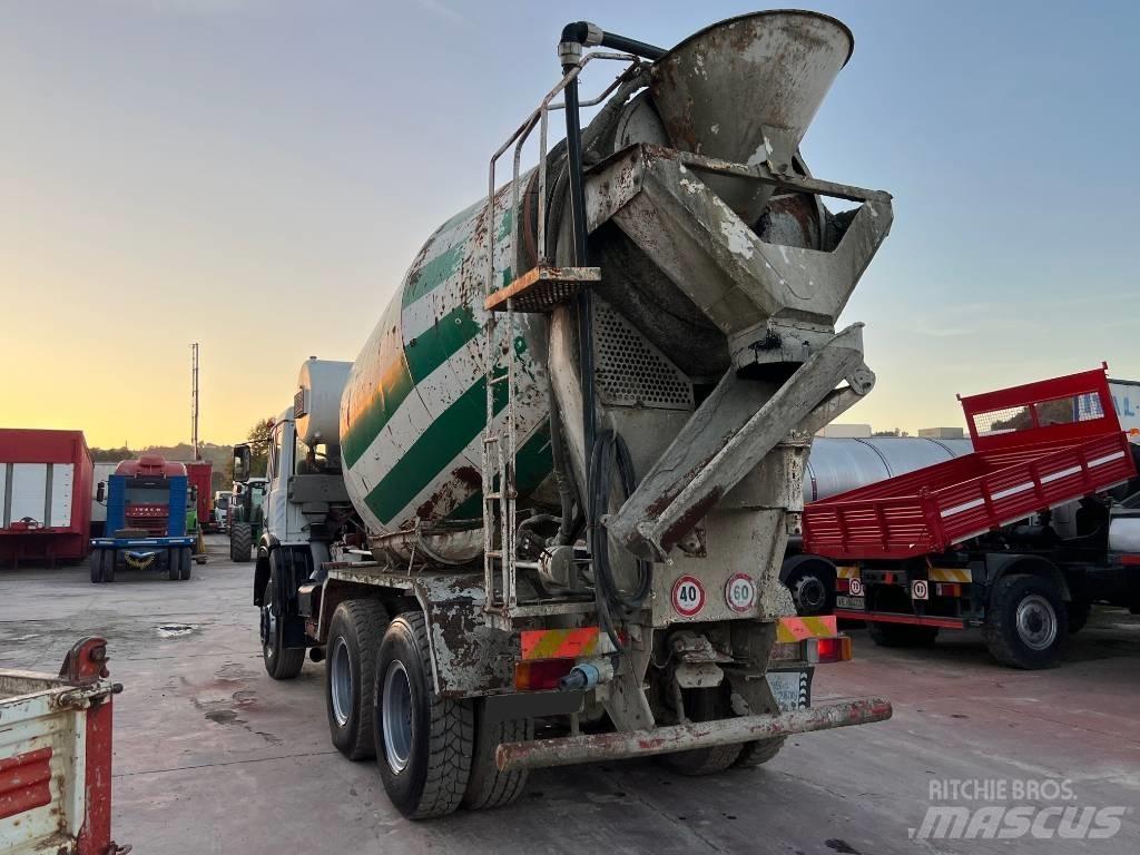 Iveco 330-30 Camiones de concreto