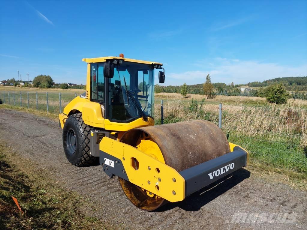 Volvo SD 115 B Rodillos de un solo tambor