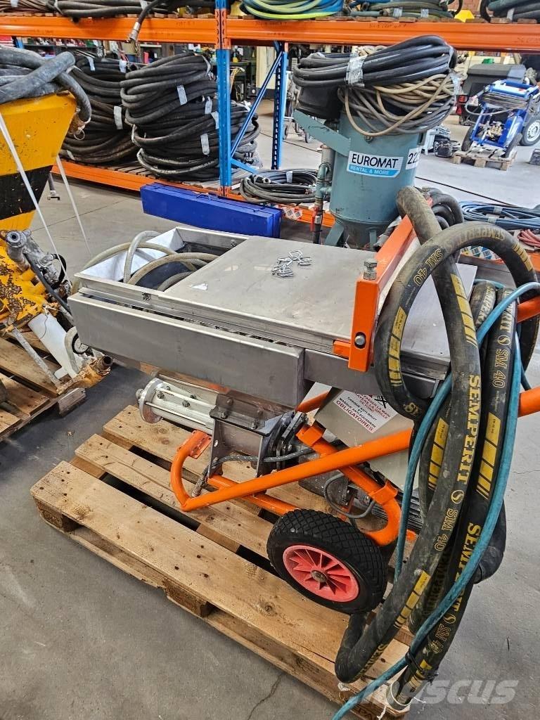  La tyrolienne T152 Máquinas de solado