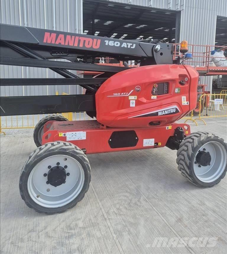 Manitou 160 ATJ Plataformas con brazo de elevación manual