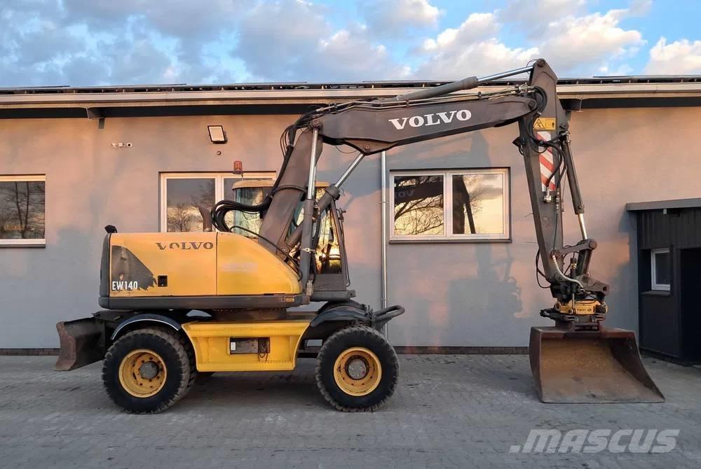 Volvo EW 140 Excavadoras de ruedas
