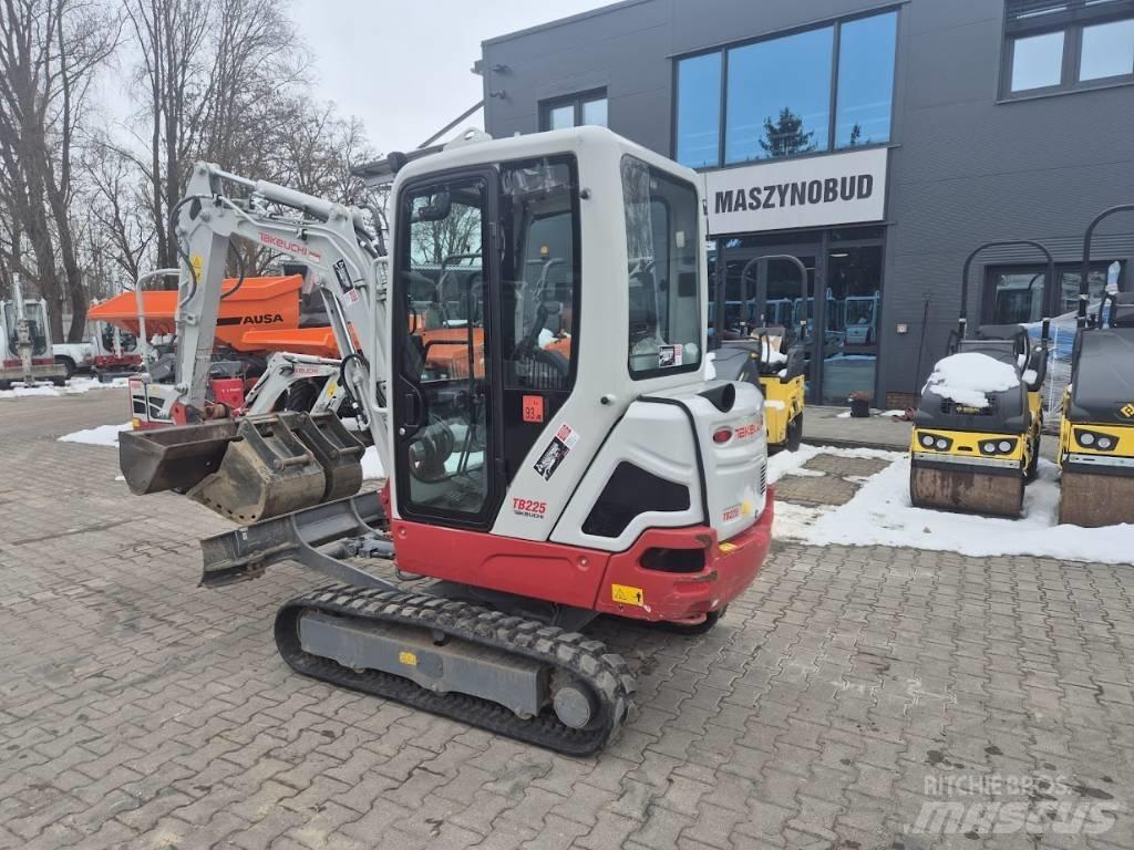 Takeuchi TB 225 Miniexcavadoras