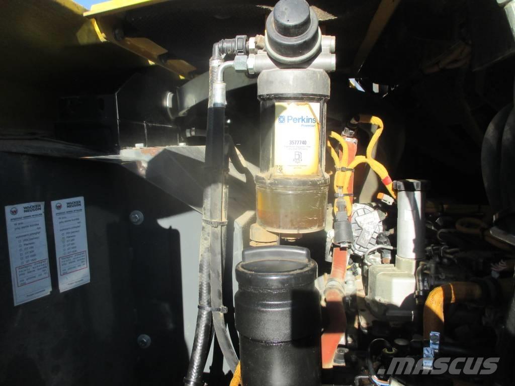 Wacker Neuson DW 60 Vehículos compactos de volteo