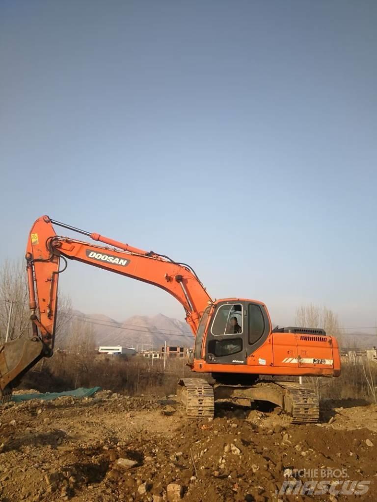 Doosan dx225 Excavadoras sobre orugas