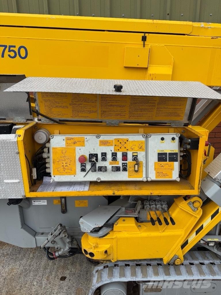 Ommelift 1750RD Plataformas con brazo de elevación telescópico